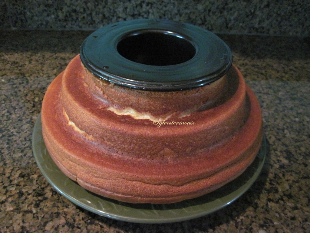 3 Tiered Cake Unfrosted