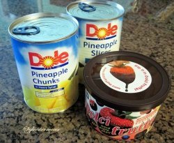 Ingredients for chocolate pineapple 