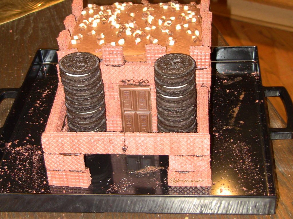 How to Make a Chocolate Halloween Ghost Castle Cake