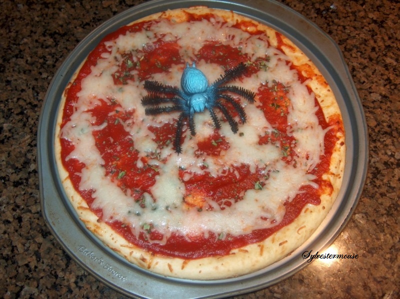 Decorate Pizza for Halloween