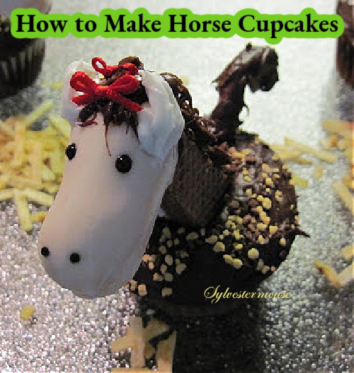 horse cupcakes