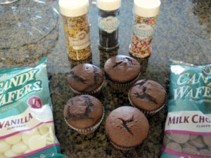 ingredients for horse cupcakes